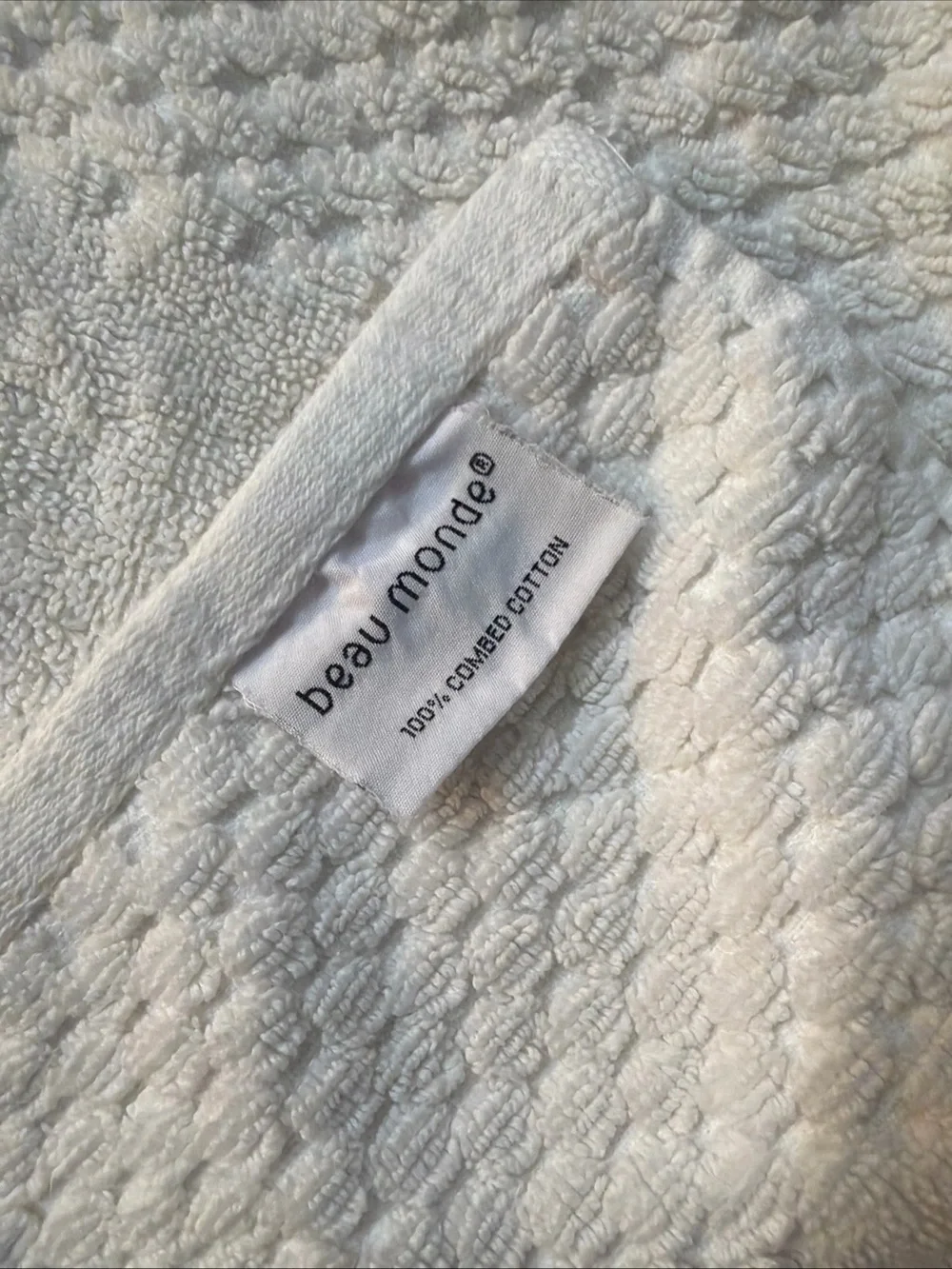 Beau Monde White 100% Combed Cotton Bath Towel 28”x52”